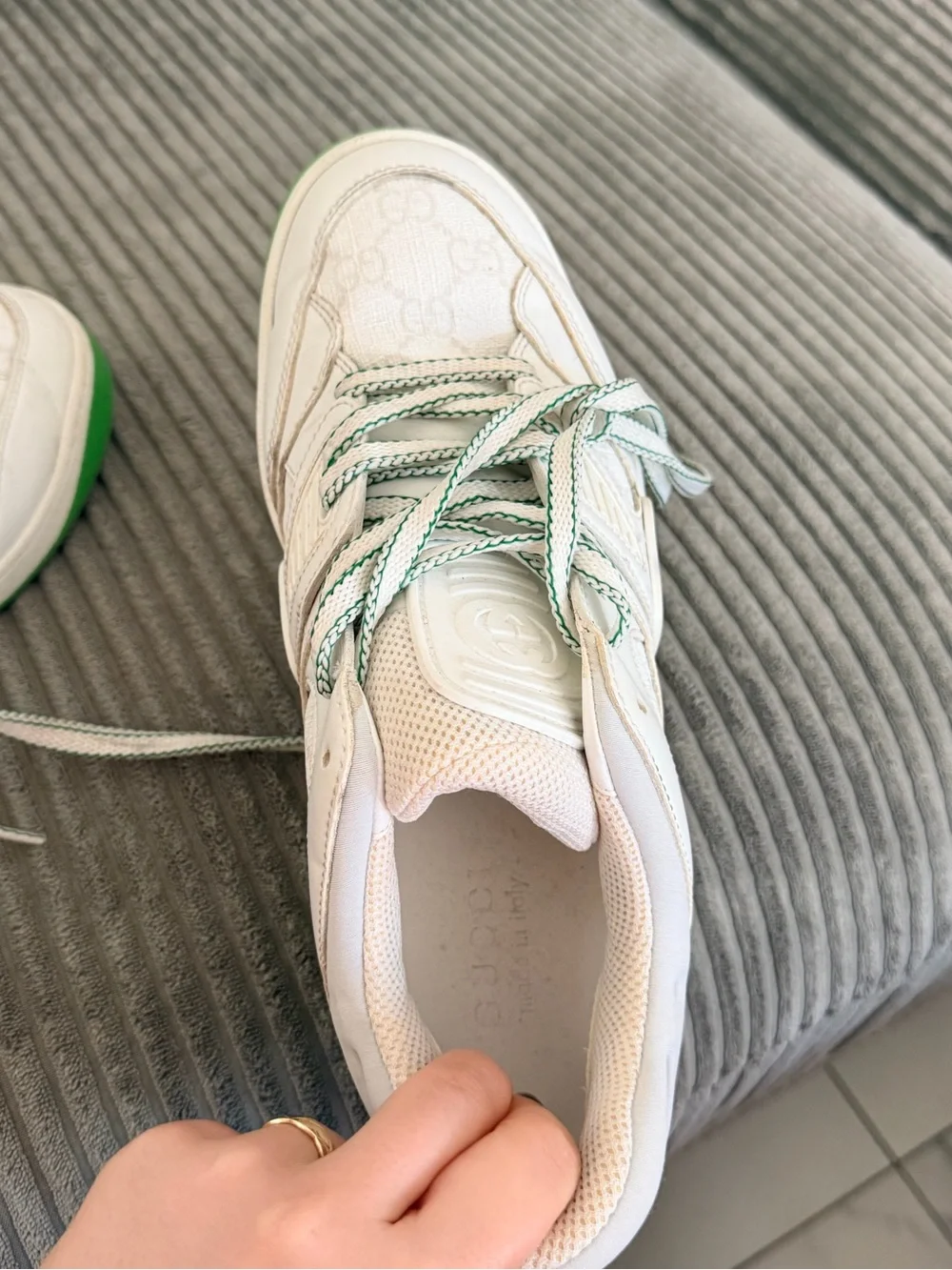 Gucci White & Green Low-Top Sneakers